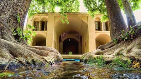 Bašča Pahlavanpur i prijelaz iranske bašče iz tradicionalne u modernu strukturu