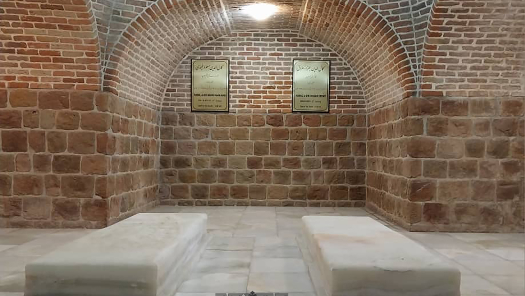 مقبره دوکمال، مدفن دو چهره مهم تاریخ ادب و هنر ایران