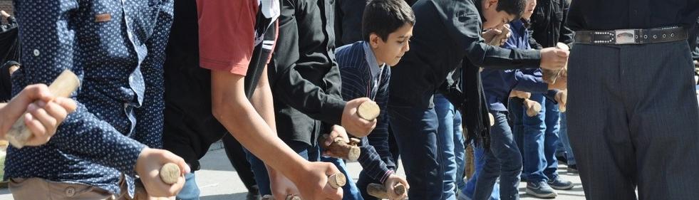 Takhtzaani, posebna metoda žalosti za stanovnike sela Firuzsalar u Tasua Hosseini