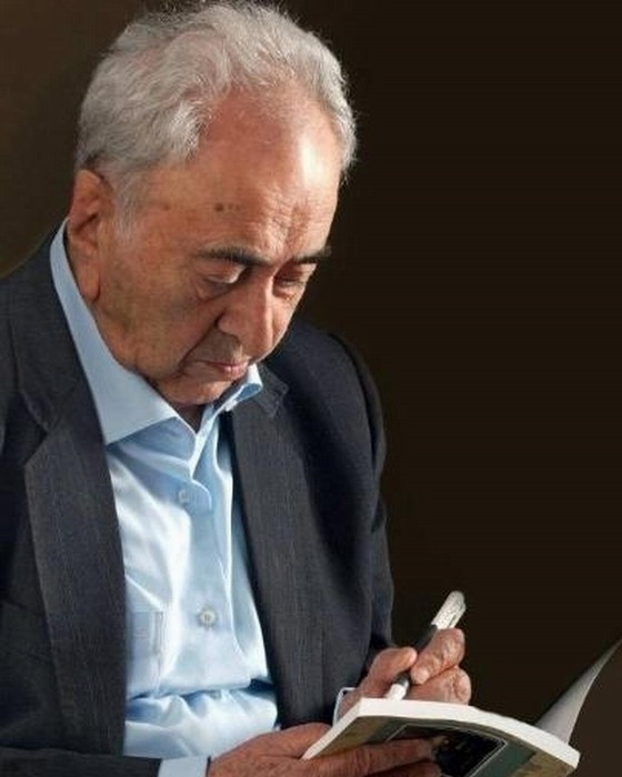 محمد بهمن‌بیگی، معلم فداکار عشایر ایران