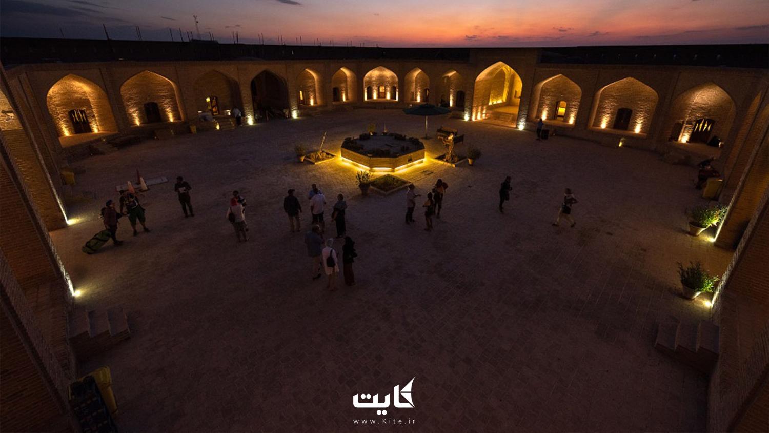 Karavan-saraj Marnžab i njegova čuda u srcu užarene pustinje