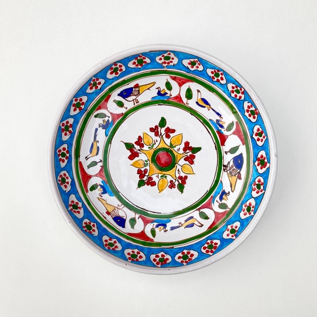 „Iranski keramika i lončarstvo; čvrsta veza umjetnosti i zanata