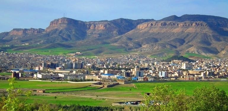 ایلام: شهر در آغوش زاگرس؛ معماری بومی و سنگی در غرب ایران